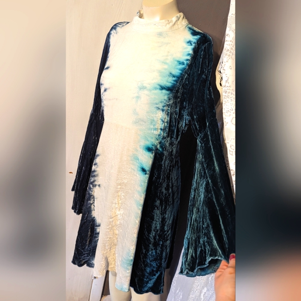 Hippie boho Chasor medium velvet bell sleeve festival dress tie-dye teal navy